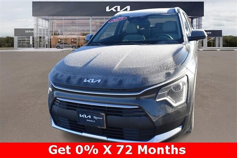 New 2025 Kia Niro EXImage 7