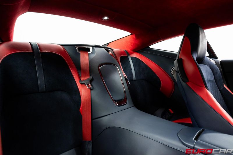 Used 2024 Aston Martin DB12 *HIGHLY OPTIONED* ONLY 3800 PAMPERED MILES*Image 36