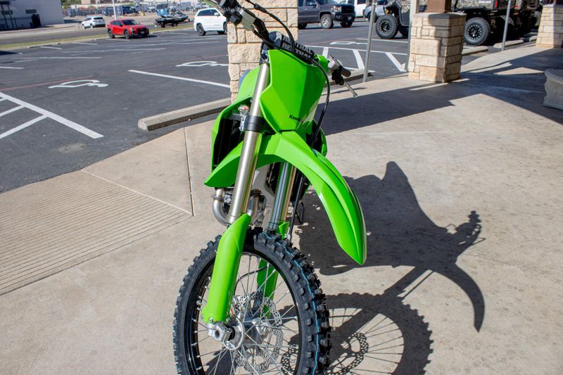NEW 2026 KAWASAKI KX 450 Image 3