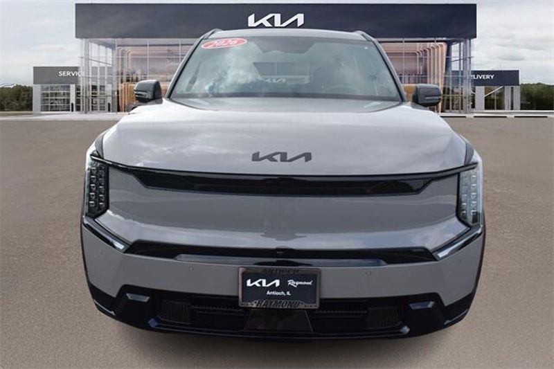 New 2026 Kia EV9 LandImage 8