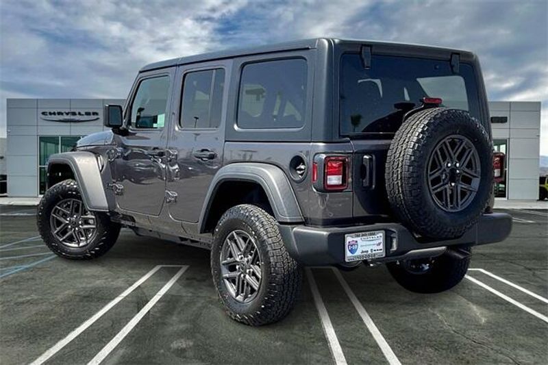 2025 Jeep Wrangler 4-door Sport SImage 2