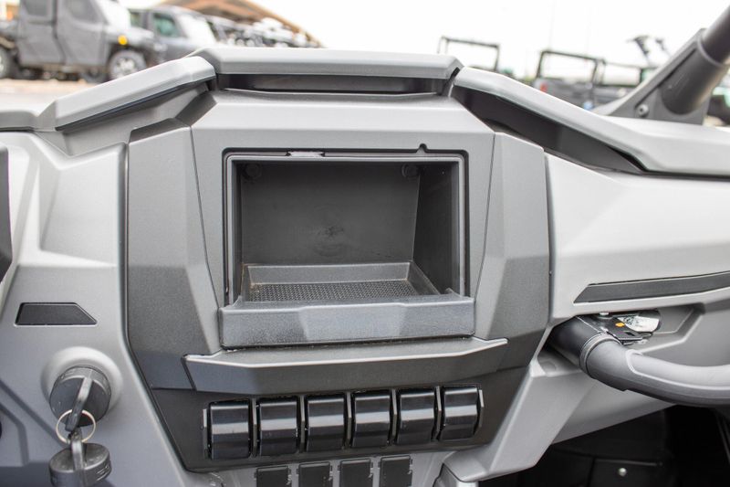 NEW 2026 POLARIS RZR PRO XP 4 SPORT Image 15