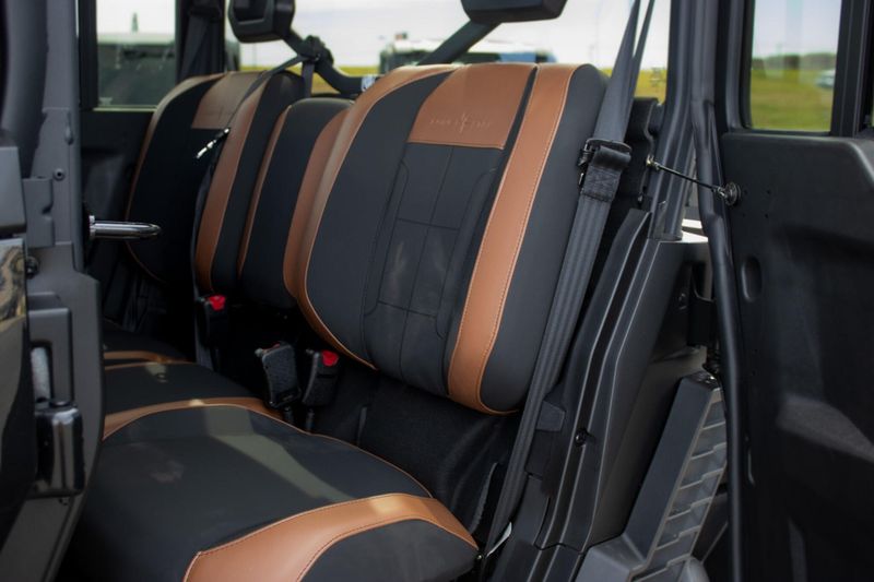 NEW 2026 CAN-AM DEFENDER MAX LONE STAR CAB HD11 Image 17