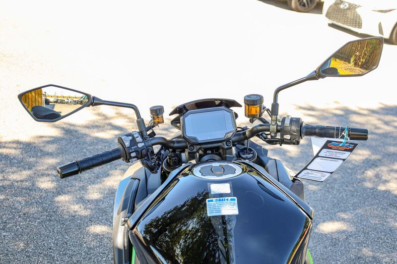 NEW 2025 KAWASAKI Z H2 SE ABS Image 3