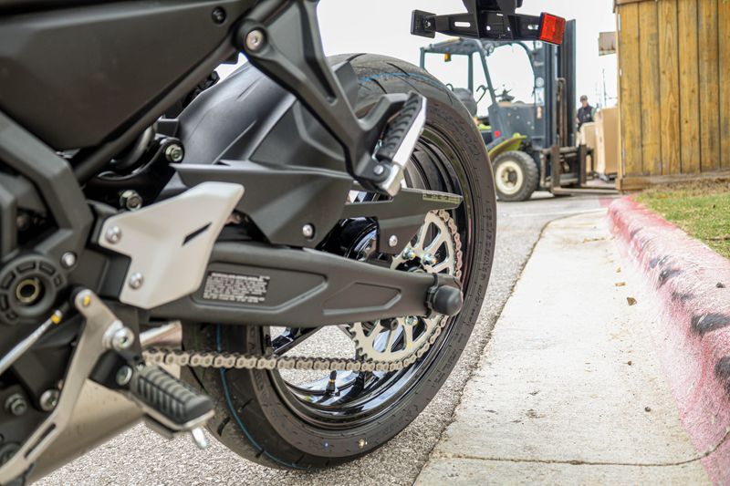 NEW 2026 KAWASAKI NINJA  650 ABS Image 2