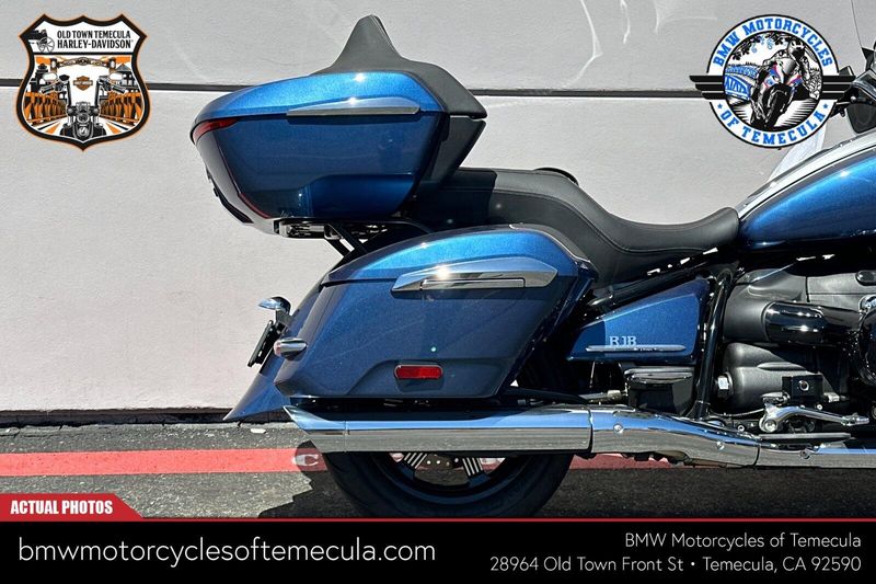 2023 BMW R 18 Transcontinental in a GRAVITY BLUE METALLIC exterior color. BMW Motorcycles of Temecula – Southern California (951) 506-6903 bmwmotorcyclesoftemecula.com 
