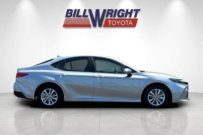 Used 2025 Toyota Camry LEImage 2