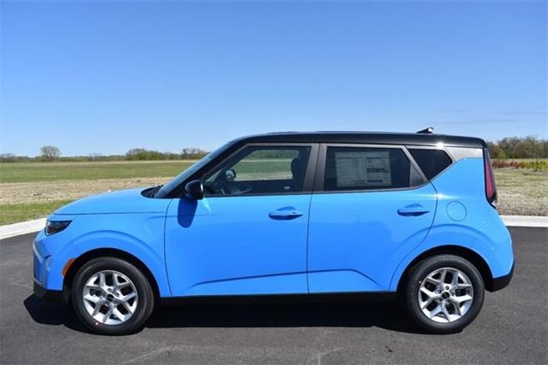 New 2025 Kia Soul SImage 6