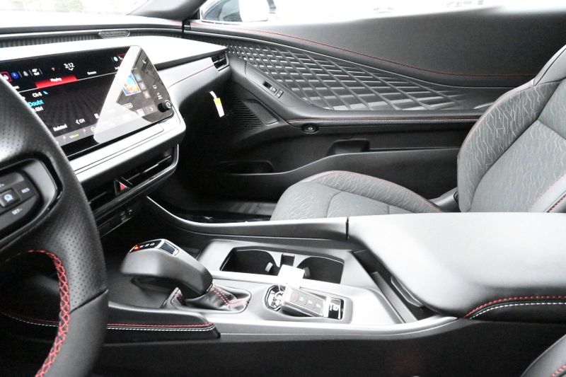 2025 Dodge Charger Daytona R/TImage 27