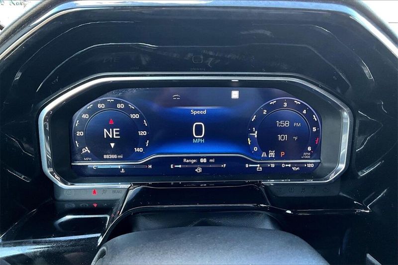 2022 Chevrolet Silverado 1500 LTZ photo 20