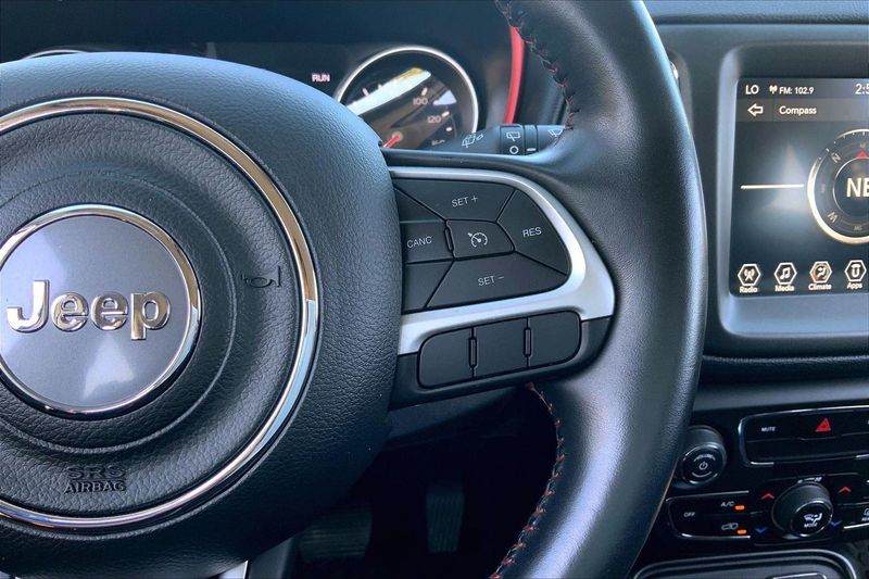 2020 Jeep Compass Trailhawk photo 16