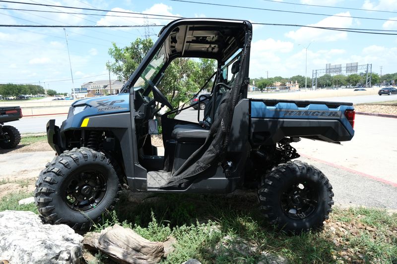 2025 Polaris RANGER XP 1000 PREMIUM BLUE SLATE METALLICImage 1