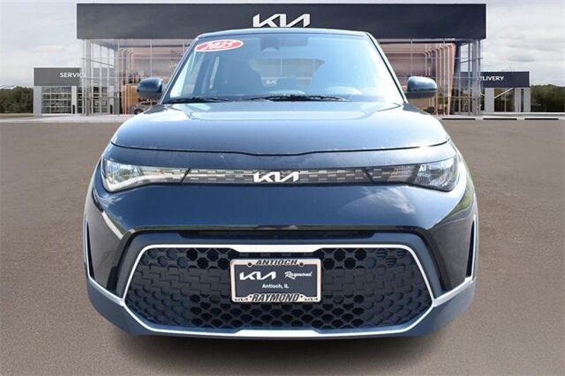 New 2025 Kia Soul LXImage 8