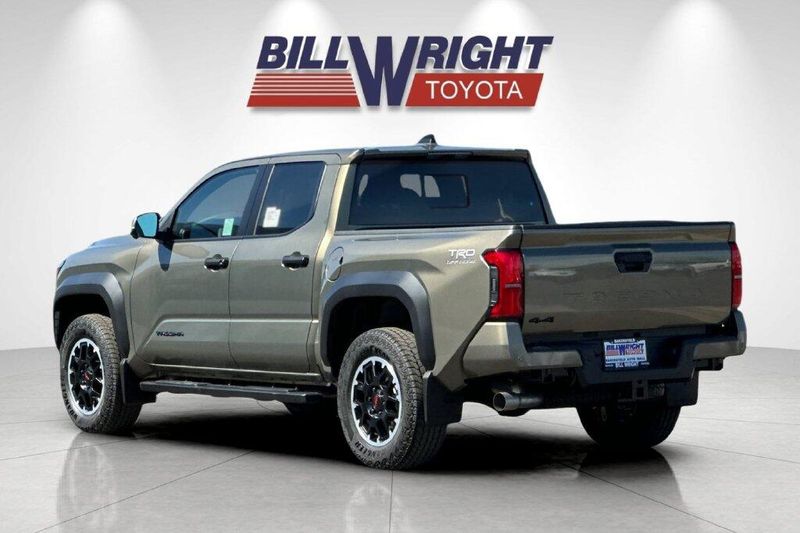 New 2026 Toyota Tacoma TRD Off-RoadImage 5