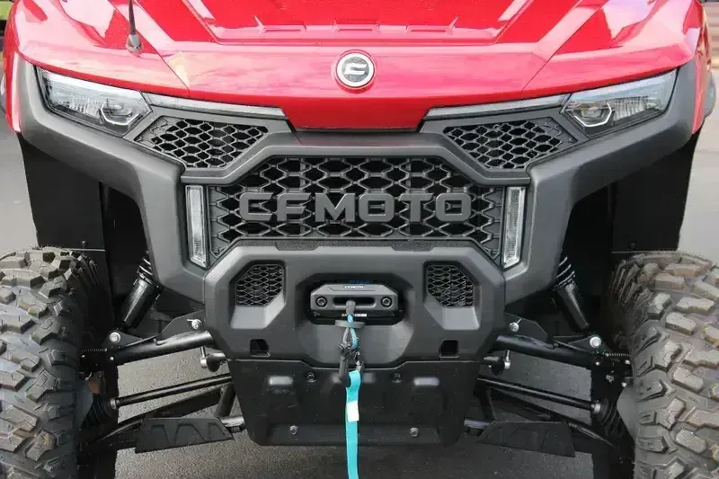 NEW 2026 CFMOTO UFORCE U10 XL PRO Image 9