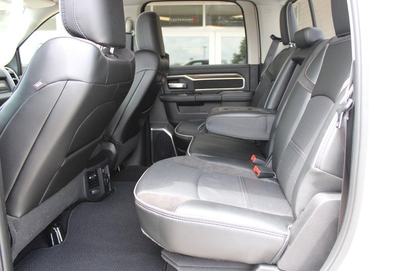 2024 Ram 2500 Laramie photo 26
