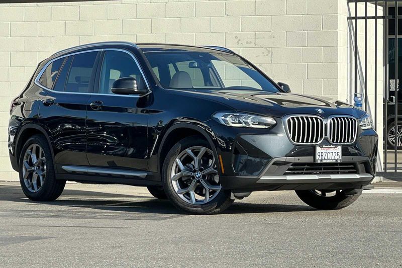 2022 BMW X3 sDrive30iImage 2