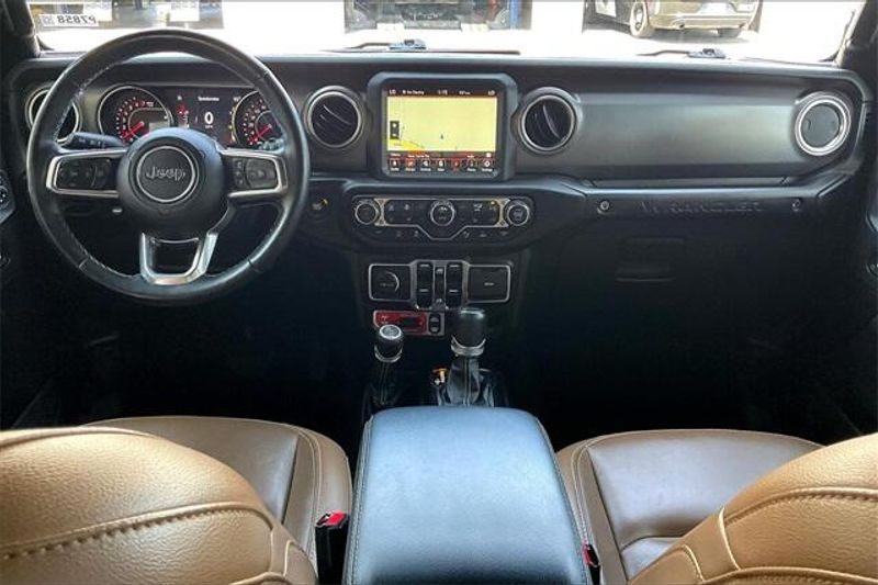 Used 2021 Jeep Wrangler Unlimited RubiconImage 15