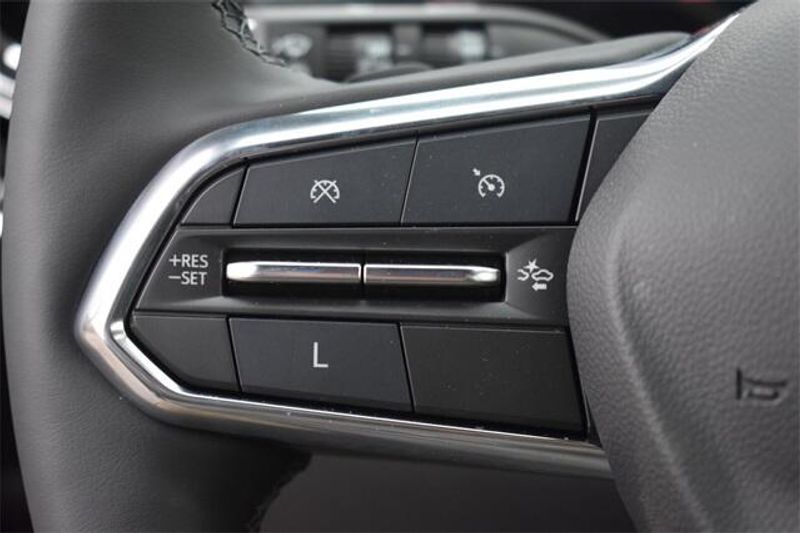 2025 Chevrolet Equinox LTImage 21