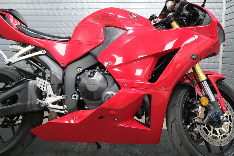 USED 2021 HONDA CBR600RA Image 13
