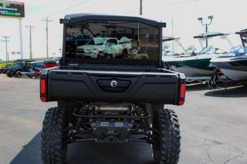 2025 Can-Am DEFENDER MAX LIMITED CAB HD10 WILDLAND CAMO Image 29