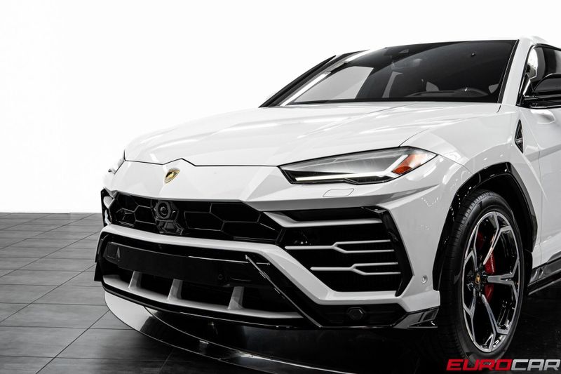 2021 Lamborghini Urus *PANORAMIC SUNROOF * FRONT PPF*Image 12