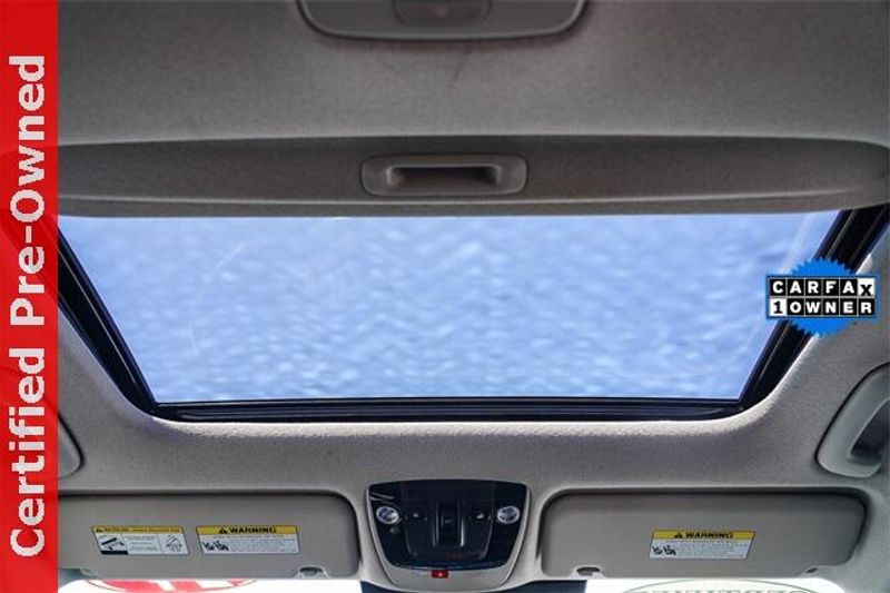 Used 2024 Kia Niro Plug-In Hybrid SXImage 18