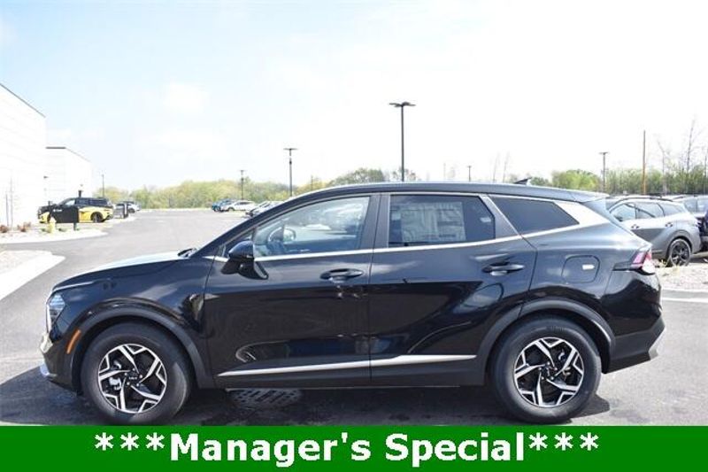 2024 Kia Sportage LXImage 6