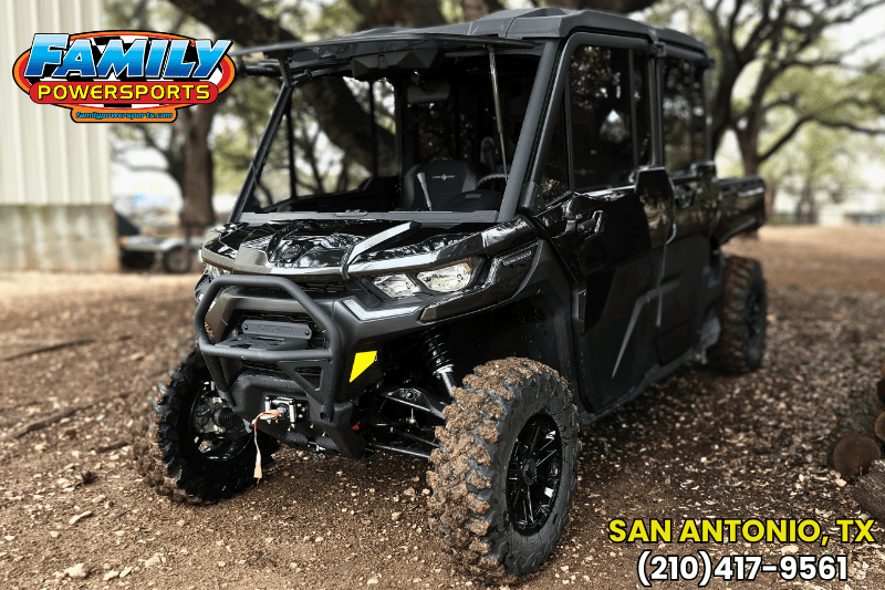 2025 Can-Am DEFENDER MAX LONE STAR CAB HD10 STEALTH BLACKImage 1