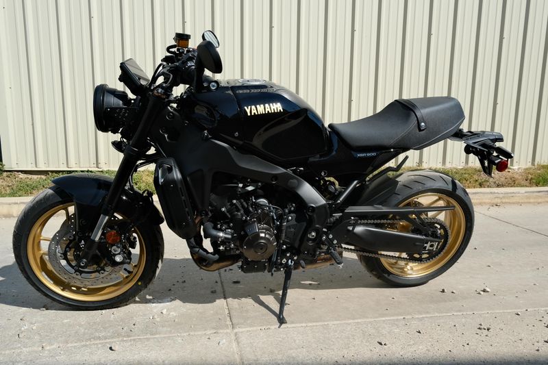 NEW 2025 YAMAHA XSR900 Image 5