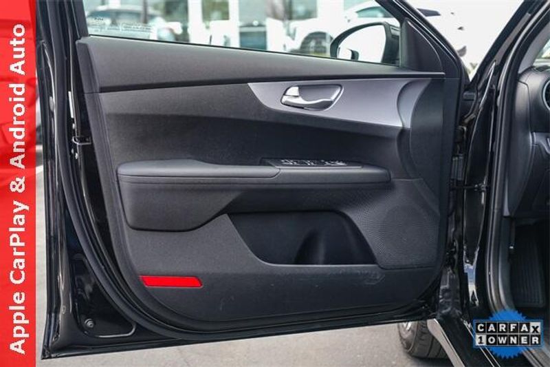 Used 2024 Kia Forte LXSImage 21