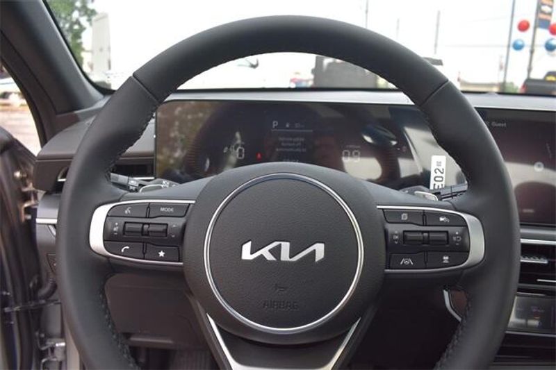 2025 Kia K5 GTImage 27