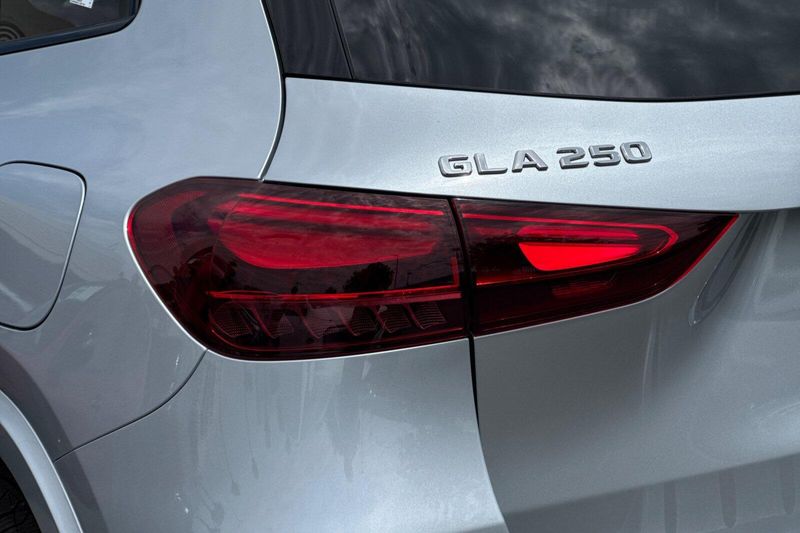 New 2026 Mercedes-Benz GLA-Class GLAGLA 250Image 23