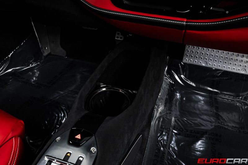 2022 Ferrari SF90 Stradale *CARBON STEERING WHEEL * FRONT PPF*Image 31