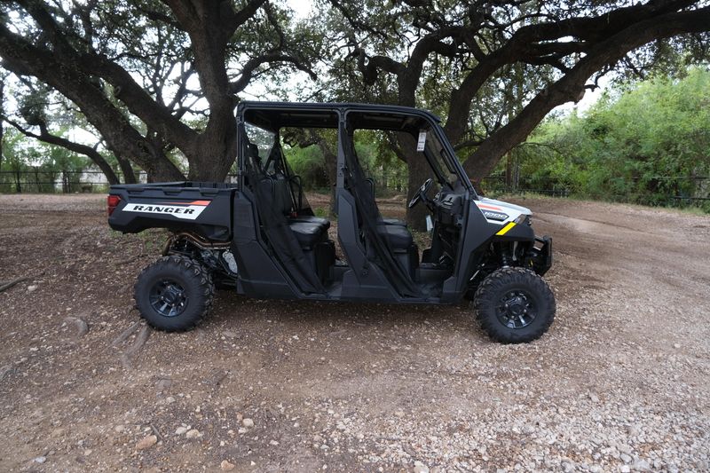 2025 Polaris RANGER CREW 1000 PREMIUM WHITE LIGHTNINGImage 6