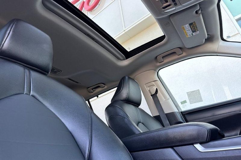 Used 2026 Toyota Highlander XLEImage 17