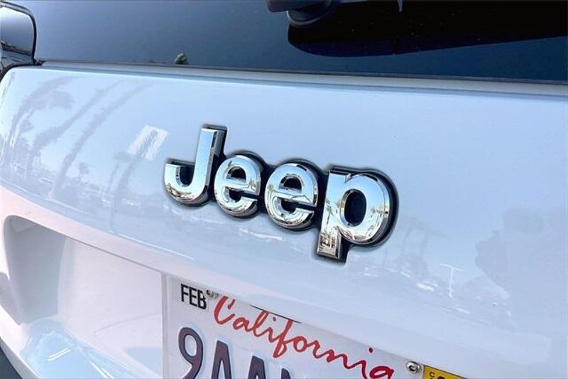 2021 Jeep Cherokee Latitude LuxImage 31