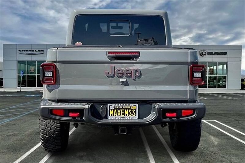 Used 2023 Jeep Gladiator RubiconImage 3