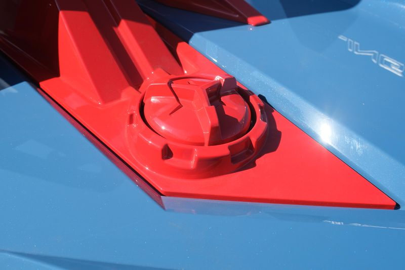 NEW 2025 POLARIS SLINGSHOT R AUTODRIVE Image 28