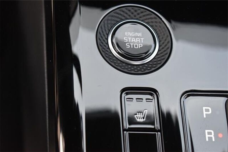 New 2025 Kia Niro EX TouringImage 31