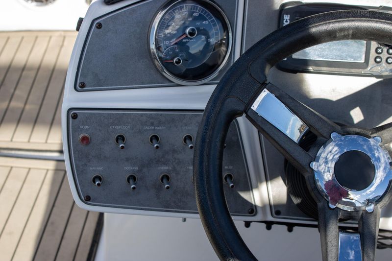 USED 2022 HURRICANE SS 192 COASTAL EDITION Image 17