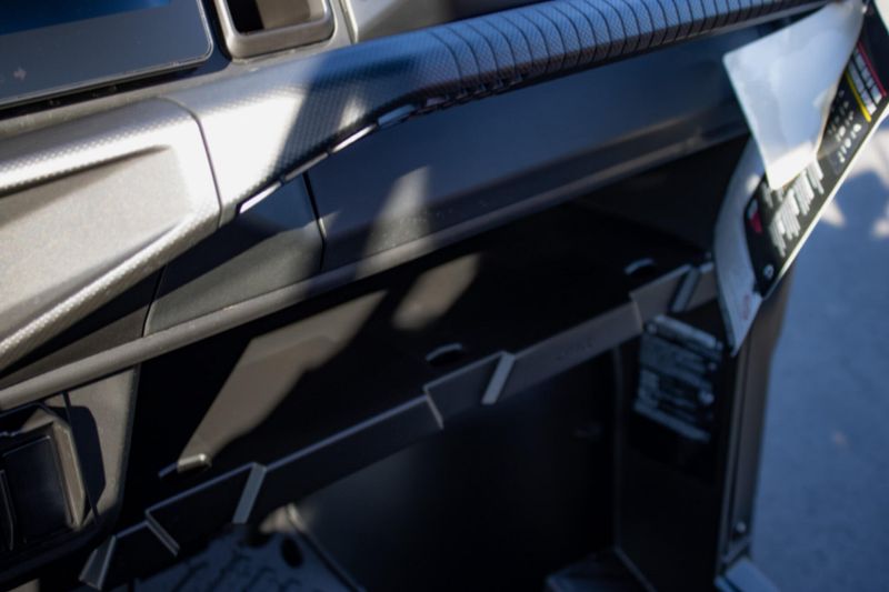 NEW 2026 CAN-AM DEFENDER XT HD11 WITH 1025 INCH TOUCHSCREEN Image 29