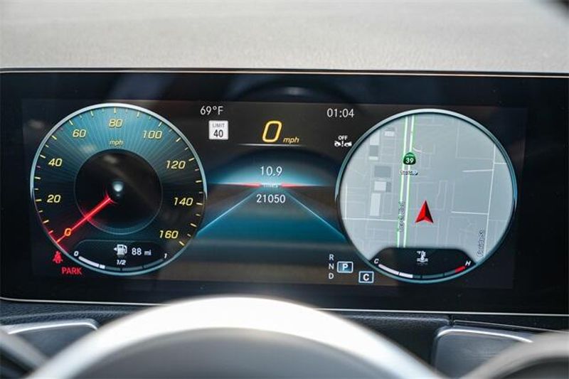 2023 Mercedes-Benz GLB 250Image 23