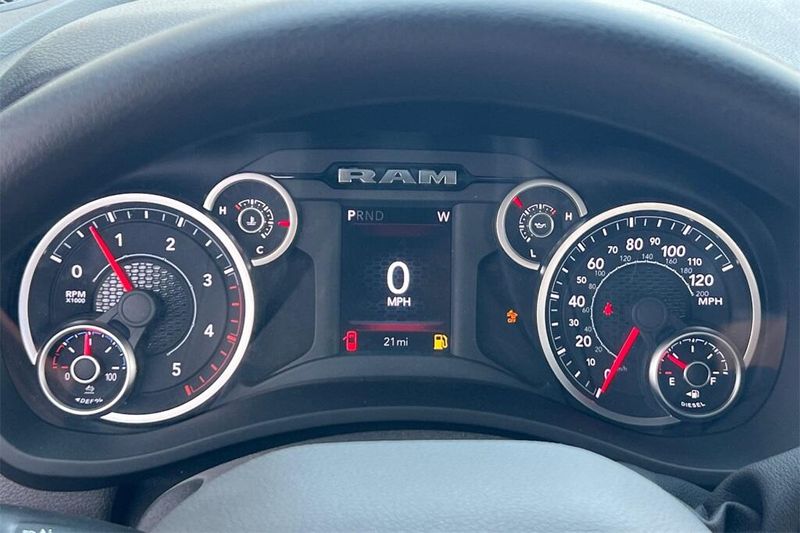 2026 Ram 2500 Tradesman photo 24