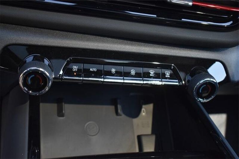 New 2024 Chevrolet Silverado EV RSTImage 31