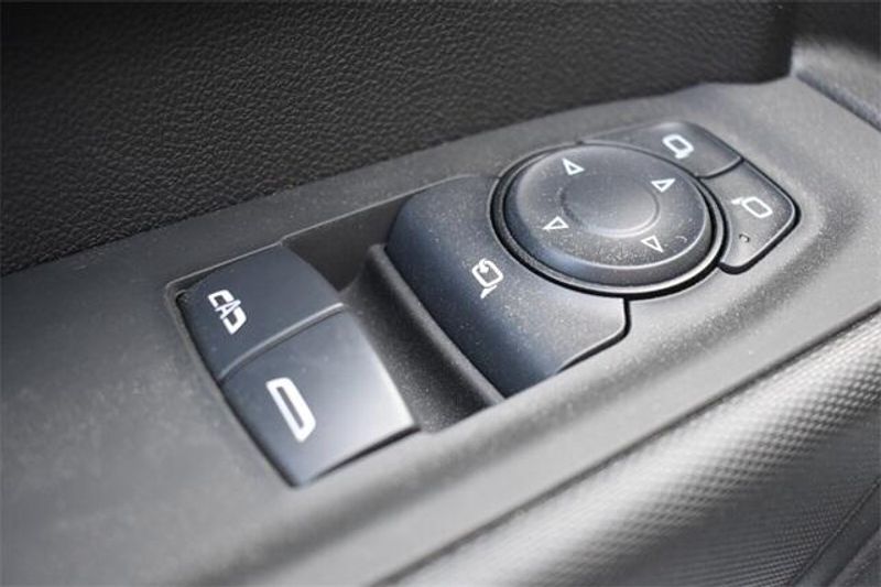 2025 Chevrolet Silverado 3500HD Work TruckImage 18