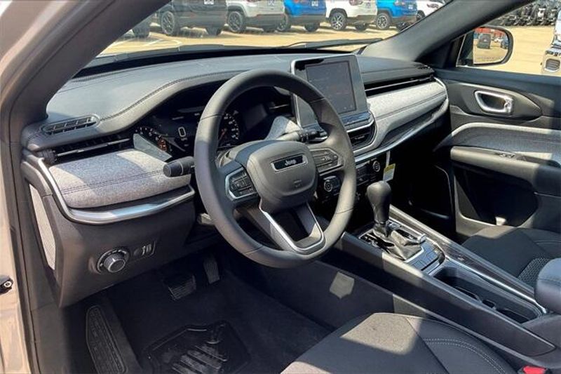 2025 Jeep Compass Sport 4x4Image 10