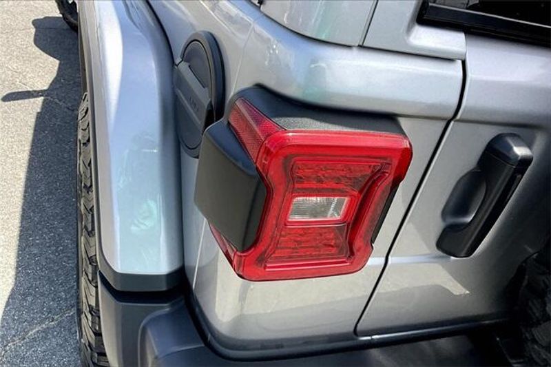 2021 Jeep Wrangler Unlimited RubiconImage 28