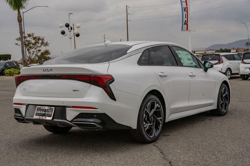 New 2026 Kia K5 GT-LineImage 7