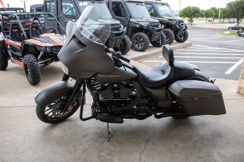 USED 2019 HARLEY STREET GLIDE SPECIAL Image 5